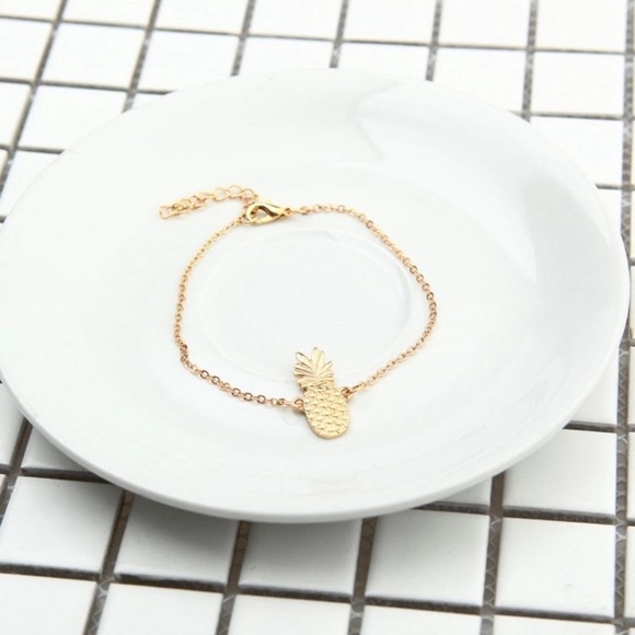 GOLDEN PINEAPPLE PRINCESS ANKLE BRACELET - Picture 3 of 4